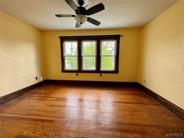 42 Bloomfield Avenue, Buffalo, NY 14220
