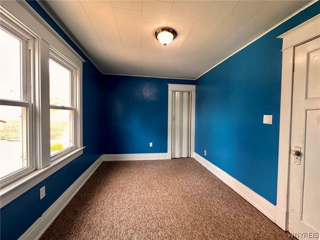 42 Bloomfield Avenue, Buffalo, NY 14220