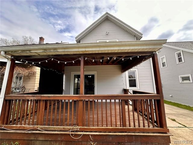 42 Bloomfield Avenue, Buffalo, NY 14220