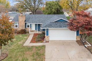 4618 FILLMORE Lane, Davenport, IA 52806