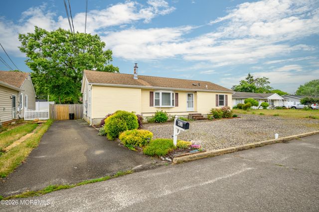 407 Sinclair Avenue, Lanoka Harbor, NJ 08734