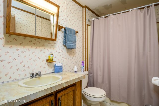 407 Sinclair Avenue, Lanoka Harbor, NJ 08734