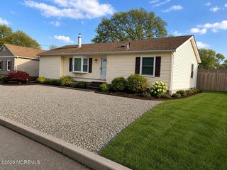 407 Sinclair Avenue, Lanoka Harbor, NJ 08734