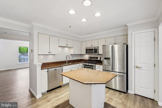 8727 THORNBROOK DR, Odenton, MD 21113