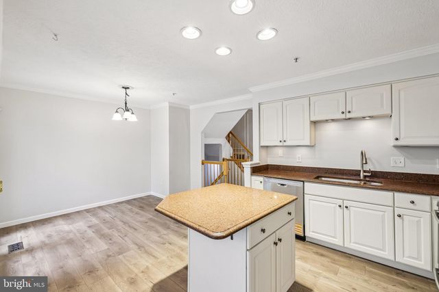 8727 THORNBROOK DR, Odenton, MD 21113