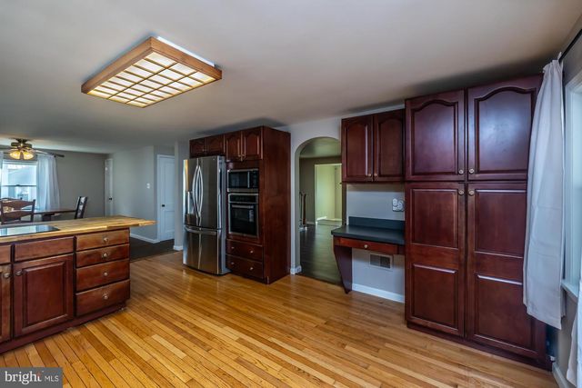 183 WORMAN RD, Douglassville, PA 19518