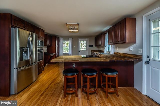 183 WORMAN RD, Douglassville, PA 19518