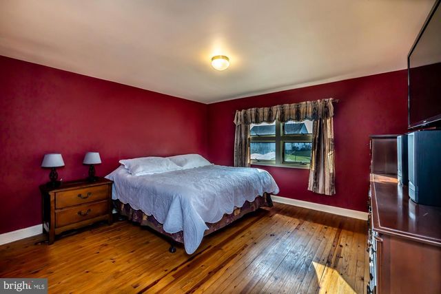 183 WORMAN RD, Douglassville, PA 19518