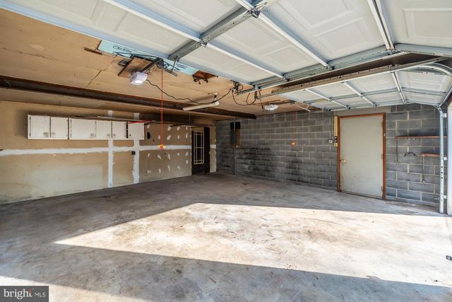 183 WORMAN RD, Douglassville, PA 19518