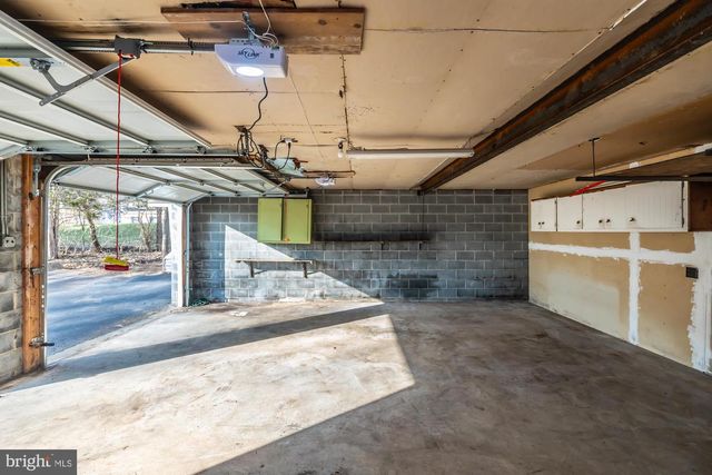 183 WORMAN RD, Douglassville, PA 19518