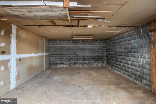 183 WORMAN RD, Douglassville, PA 19518