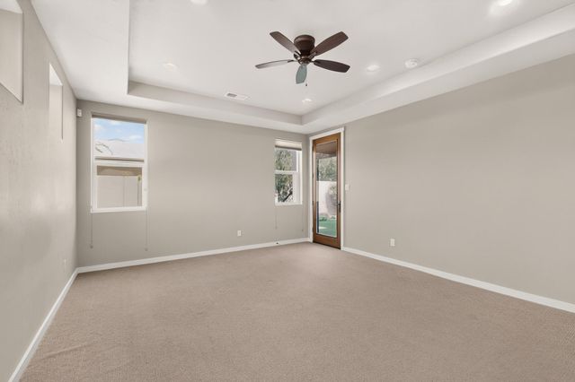 632 Bosque Verde Lane NW, Albuquerque, NM 87104