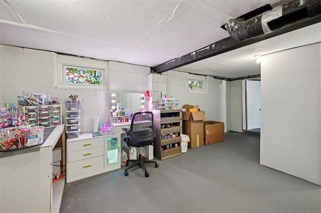 919 Walnut Street, Leavenworth, KS 66048