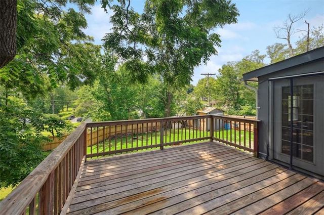 919 Walnut Street, Leavenworth, KS 66048