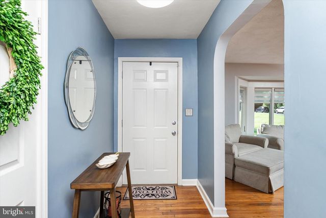 53 RICHARDSON RD, Robbinsville, NJ 08691