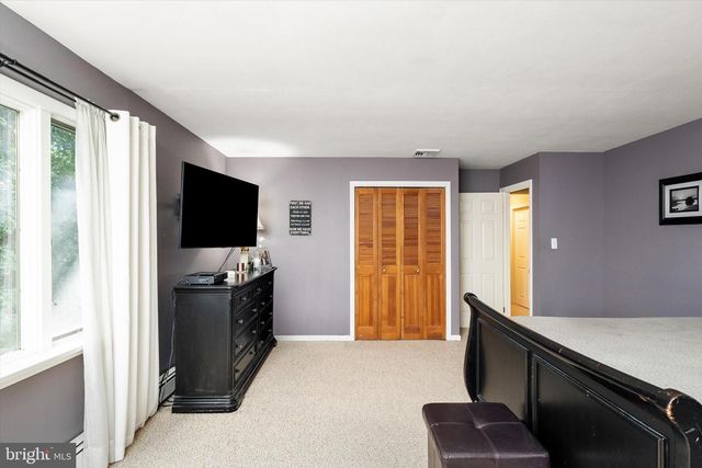 53 RICHARDSON RD, Robbinsville, NJ 08691