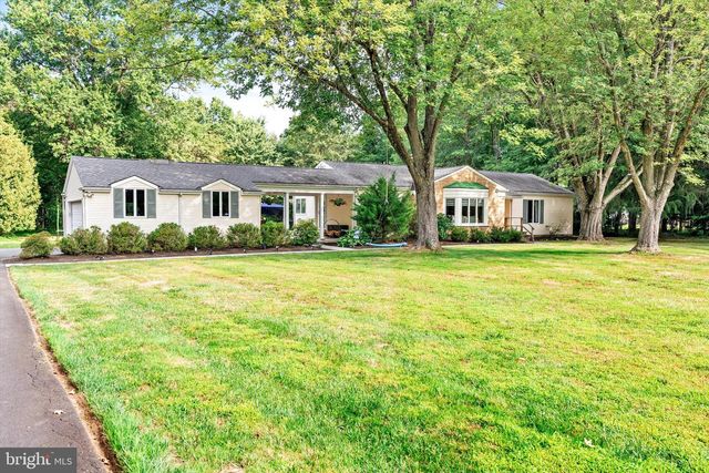 53 RICHARDSON RD, Robbinsville, NJ 08691