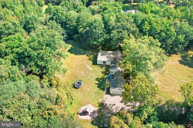 53 RICHARDSON RD, Robbinsville, NJ 08691