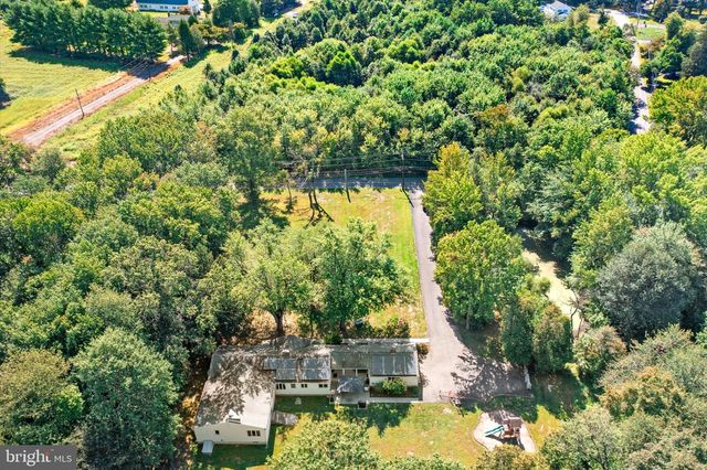 53 RICHARDSON RD, Robbinsville, NJ 08691