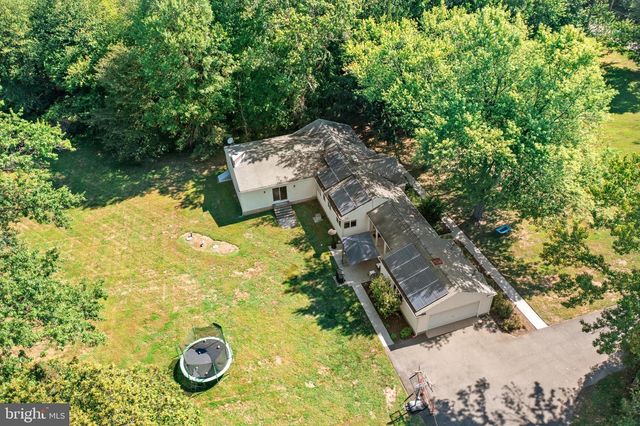 53 RICHARDSON RD, Robbinsville, NJ 08691