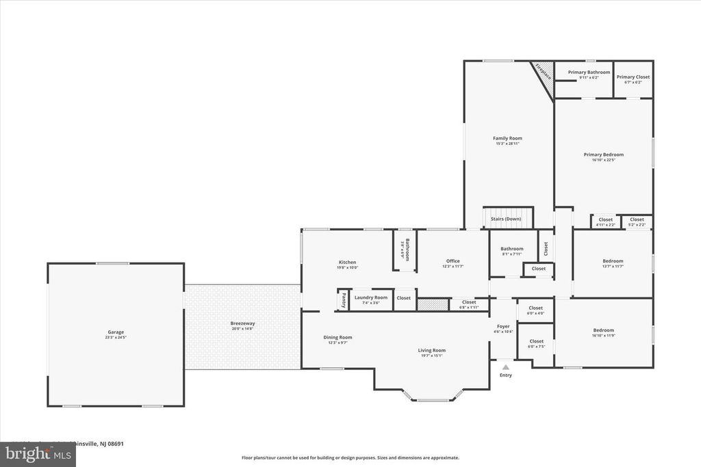 53 RICHARDSON RD, Robbinsville, NJ 08691