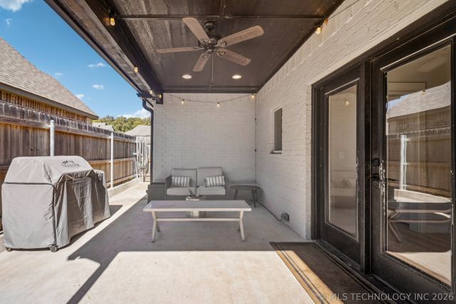 6610 E 119th Street S, Bixby, OK 74008