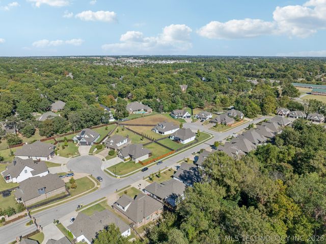 6610 E 119th Street S, Bixby, OK 74008