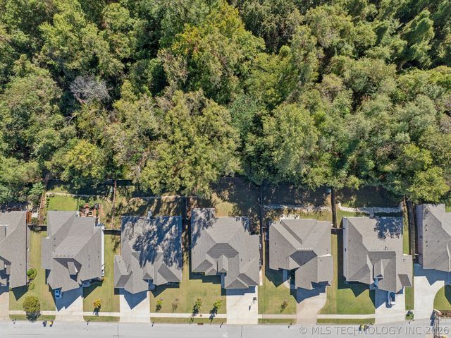 6610 E 119th Street S, Bixby, OK 74008