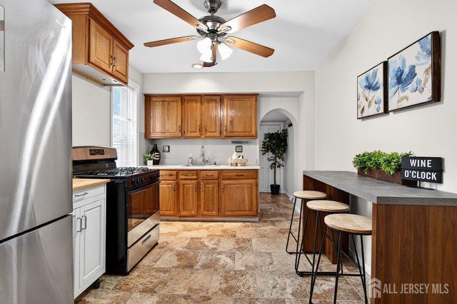 527 Emory Avenue, Trenton, NJ 08611