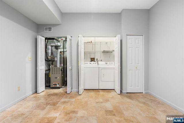 477 Undercliff Avenue, Edgewater, NJ 07020