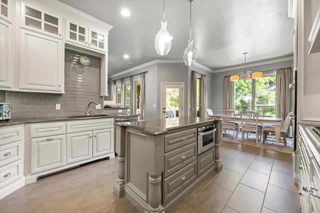2316 Buffalo Pass, Edmond, OK 73034