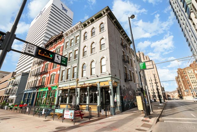 1003 Walnut Street, Cincinnati, OH 45202