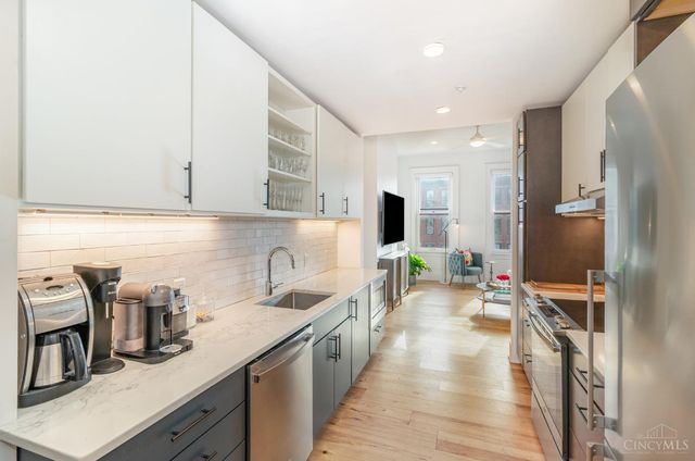 1003 Walnut Street, Cincinnati, OH 45202