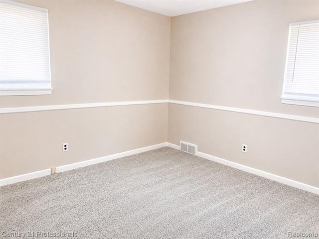 9614 Garfield, Redford, MI 48239