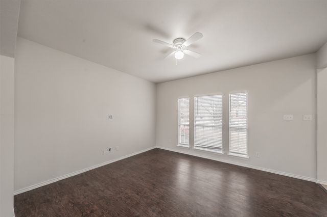 1411 Prentice Street, Arlington, TX 76018
