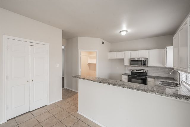 1411 Prentice Street, Arlington, TX 76018
