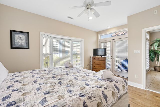 213 76th Ave N Apt B, Myrtle Beach, SC 29572