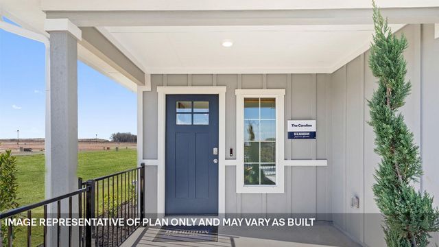 174 Ebbsfleet DR, Uhland, TX 78640