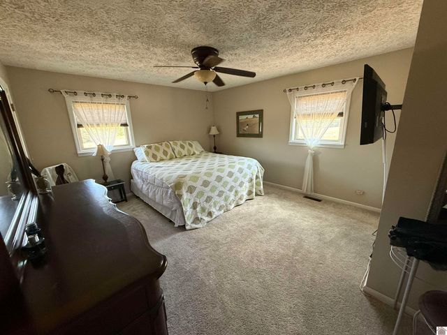 1535 Toy York rd., Benton, KY 42025
