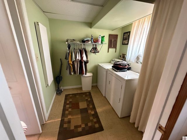 1535 Toy York rd., Benton, KY 42025