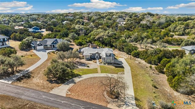 223 Oak Shores Drive, Canyon Lake, TX 78133