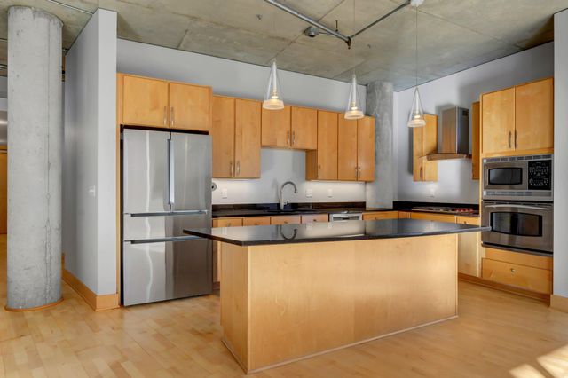 150 2nd Street NE B514, Minneapolis, MN 55413