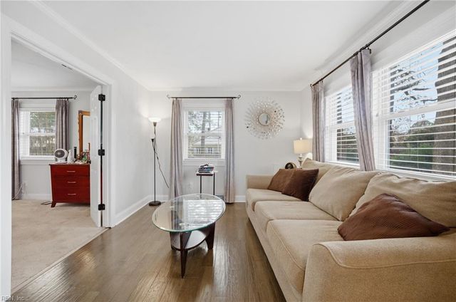 2452 Laurel Cove DR, Virginia Beach, VA 23454