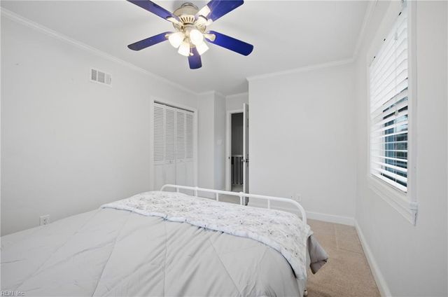 2452 Laurel Cove DR, Virginia Beach, VA 23454