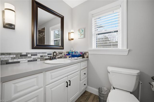 2452 Laurel Cove DR, Virginia Beach, VA 23454