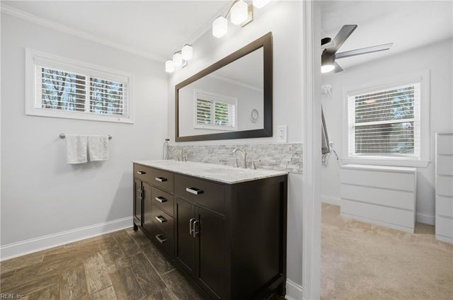 2452 Laurel Cove DR, Virginia Beach, VA 23454