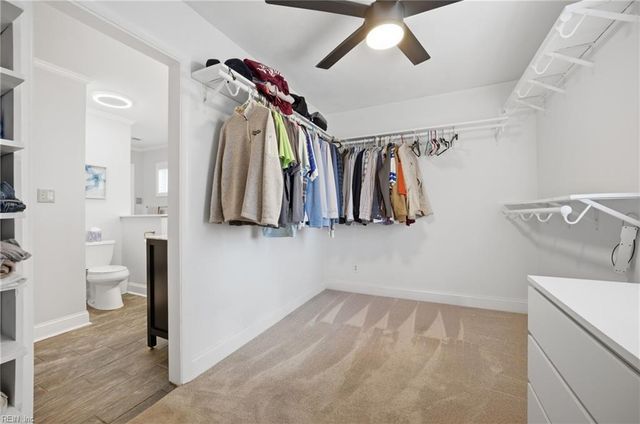 2452 Laurel Cove DR, Virginia Beach, VA 23454