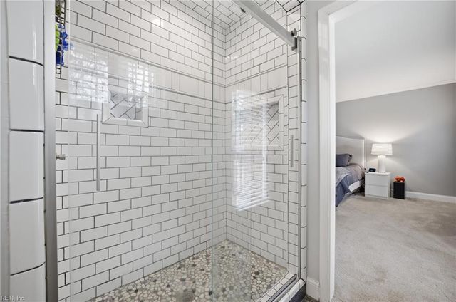 2452 Laurel Cove DR, Virginia Beach, VA 23454