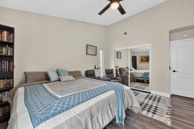 4529 Galbrath Dr, Sacramento, CA 95842