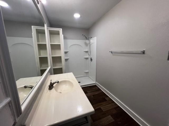 407 Walton Street, Houston, TX 77009